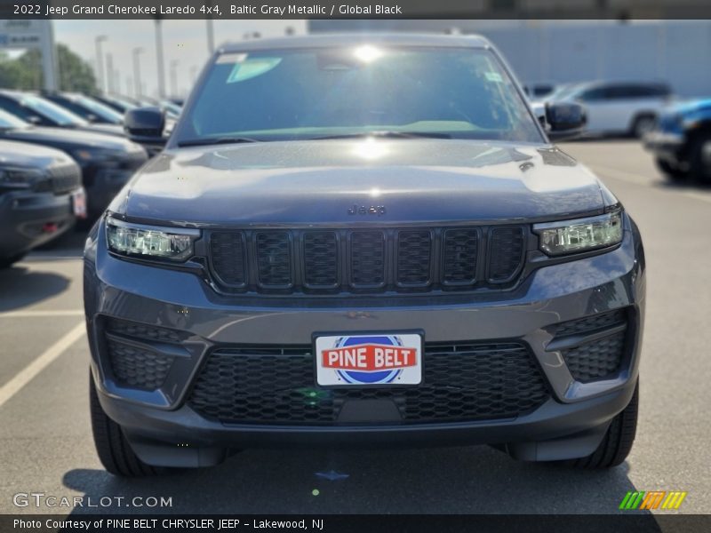 Baltic Gray Metallic / Global Black 2022 Jeep Grand Cherokee Laredo 4x4