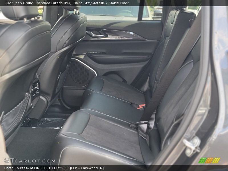 Baltic Gray Metallic / Global Black 2022 Jeep Grand Cherokee Laredo 4x4