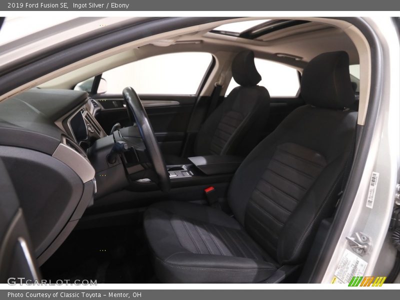 Ingot Silver / Ebony 2019 Ford Fusion SE