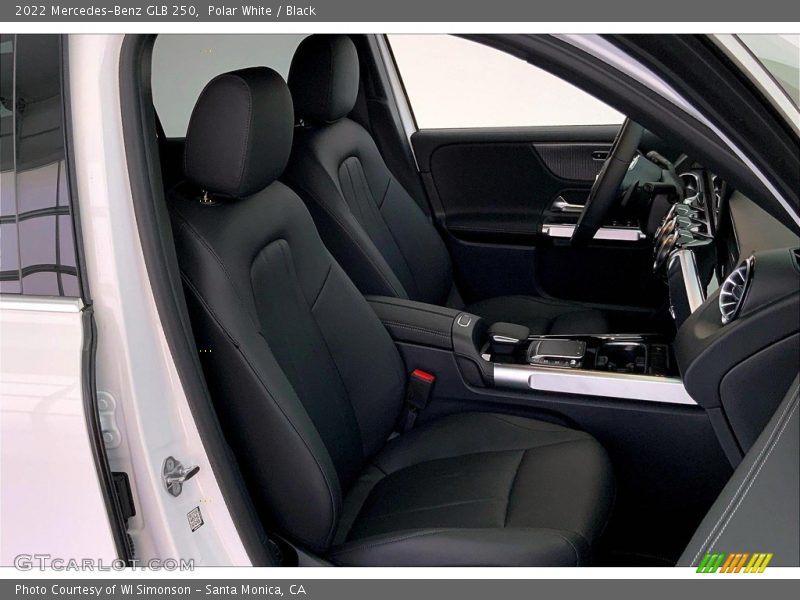 Polar White / Black 2022 Mercedes-Benz GLB 250