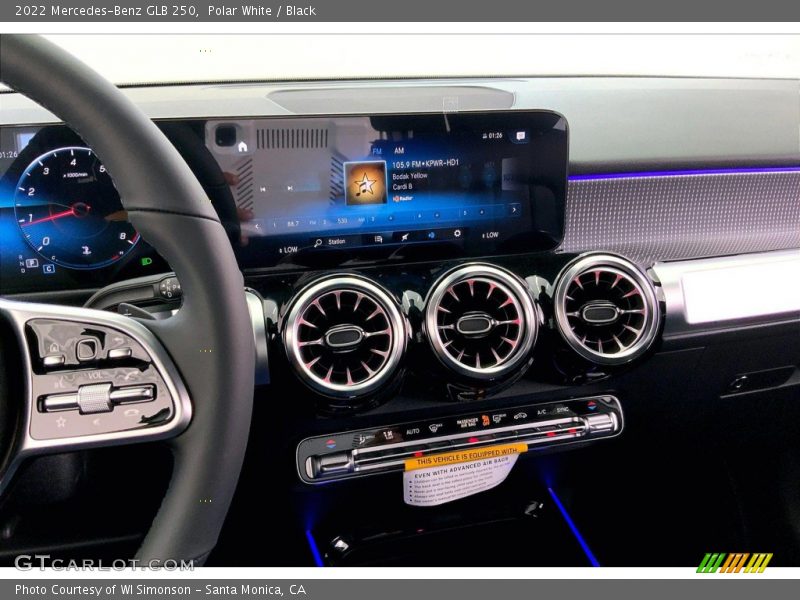 Polar White / Black 2022 Mercedes-Benz GLB 250