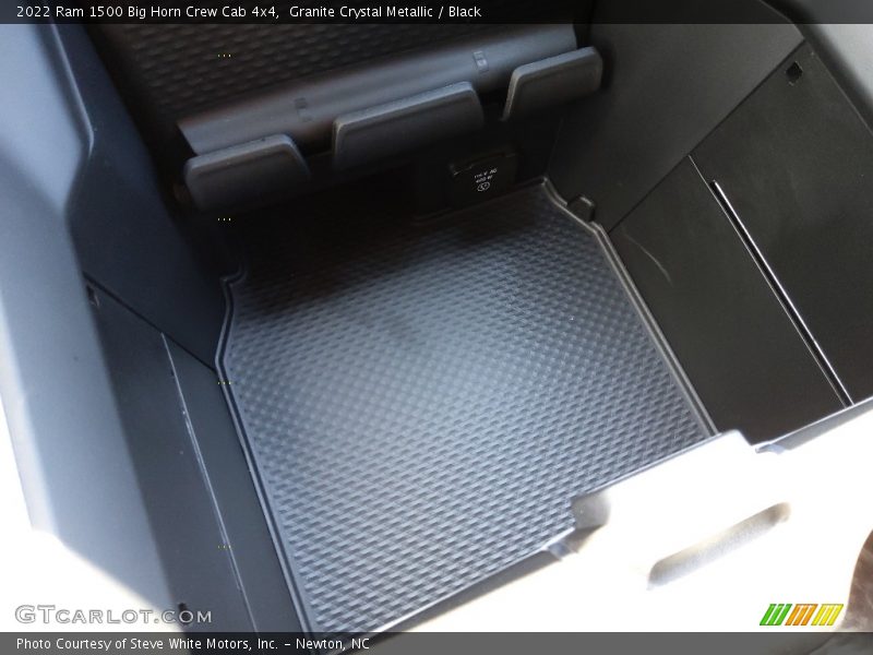 Granite Crystal Metallic / Black 2022 Ram 1500 Big Horn Crew Cab 4x4