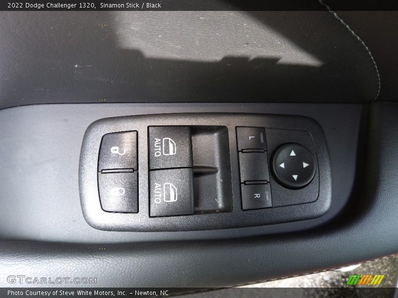 Sinamon Stick / Black 2022 Dodge Challenger 1320