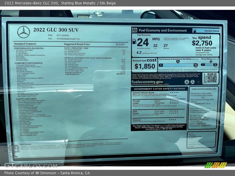 Starling Blue Metallic / Silk Beige 2022 Mercedes-Benz GLC 300