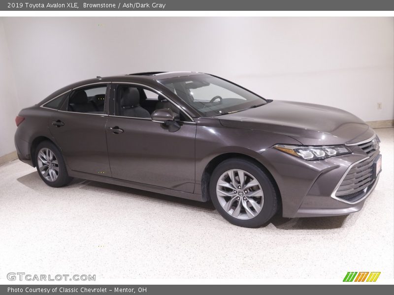  2019 Avalon XLE Brownstone