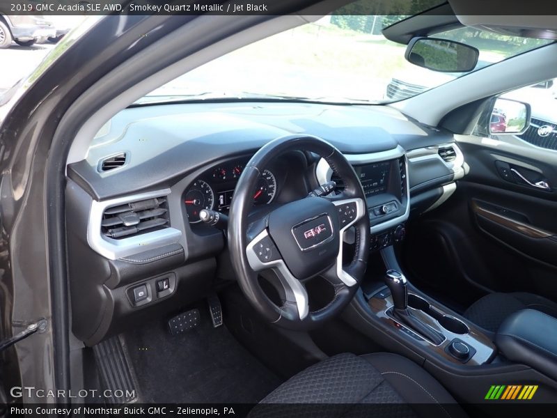 Smokey Quartz Metallic / Jet Black 2019 GMC Acadia SLE AWD