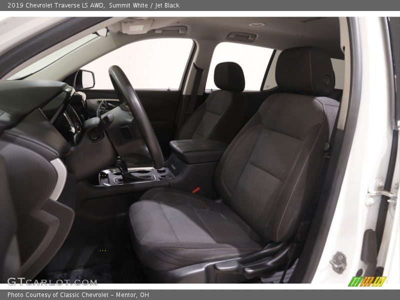 Summit White / Jet Black 2019 Chevrolet Traverse LS AWD