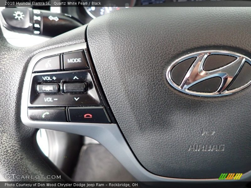 Quartz White Pearl / Black 2018 Hyundai Elantra SE