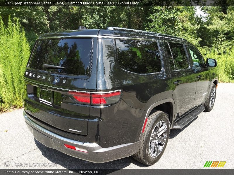 Diamond Black Crystal Pearl / Global Black 2022 Jeep Wagoneer Series III 4x4