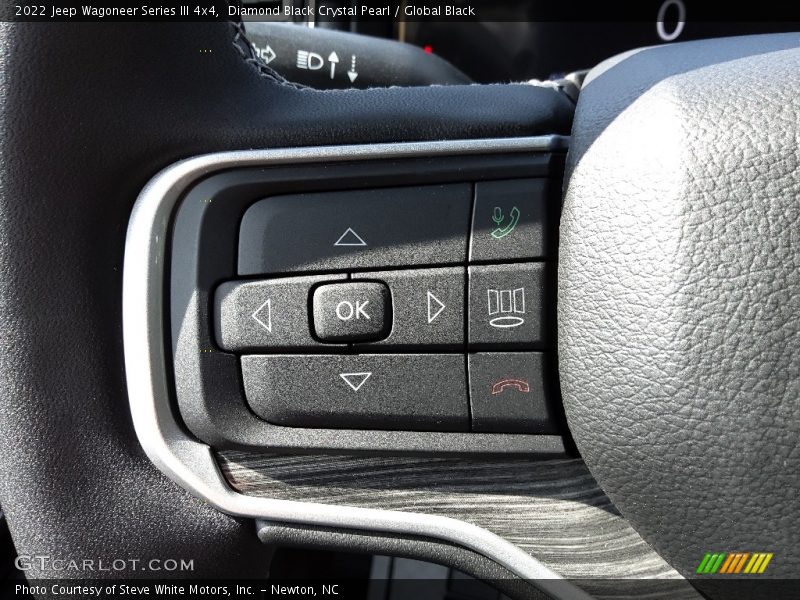  2022 Wagoneer Series III 4x4 Steering Wheel