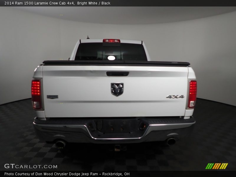 Bright White / Black 2014 Ram 1500 Laramie Crew Cab 4x4
