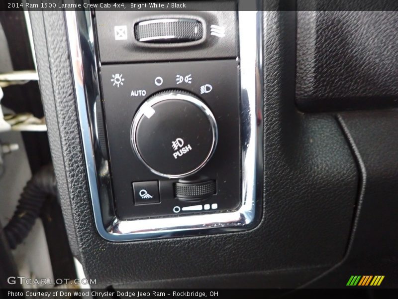 Bright White / Black 2014 Ram 1500 Laramie Crew Cab 4x4