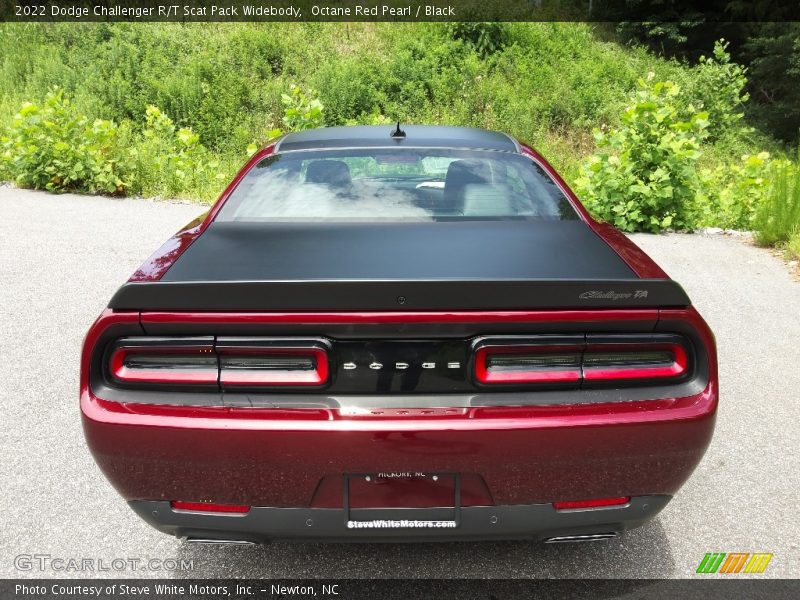 Octane Red Pearl / Black 2022 Dodge Challenger R/T Scat Pack Widebody