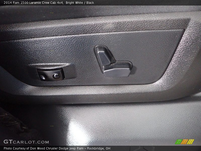 Bright White / Black 2014 Ram 1500 Laramie Crew Cab 4x4