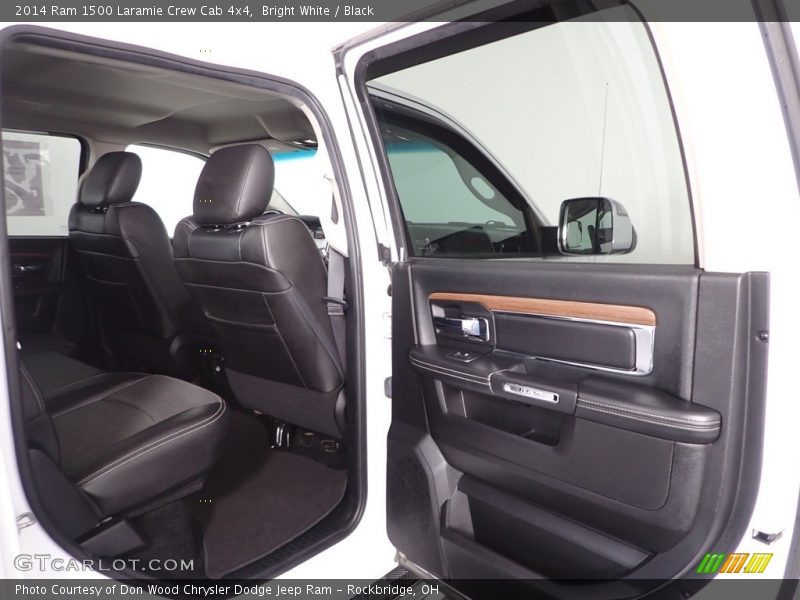 Bright White / Black 2014 Ram 1500 Laramie Crew Cab 4x4