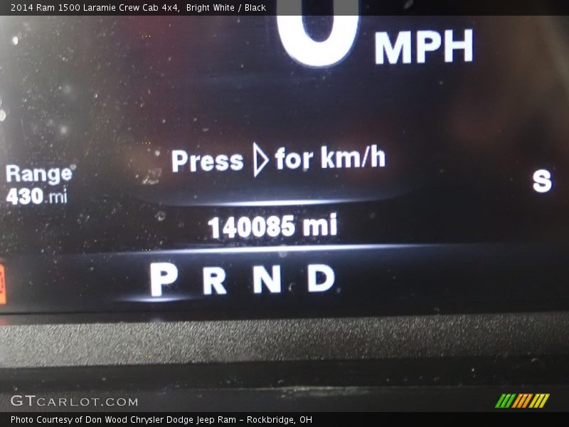 Bright White / Black 2014 Ram 1500 Laramie Crew Cab 4x4