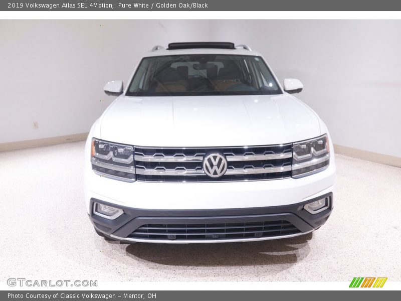 Pure White / Golden Oak/Black 2019 Volkswagen Atlas SEL 4Motion