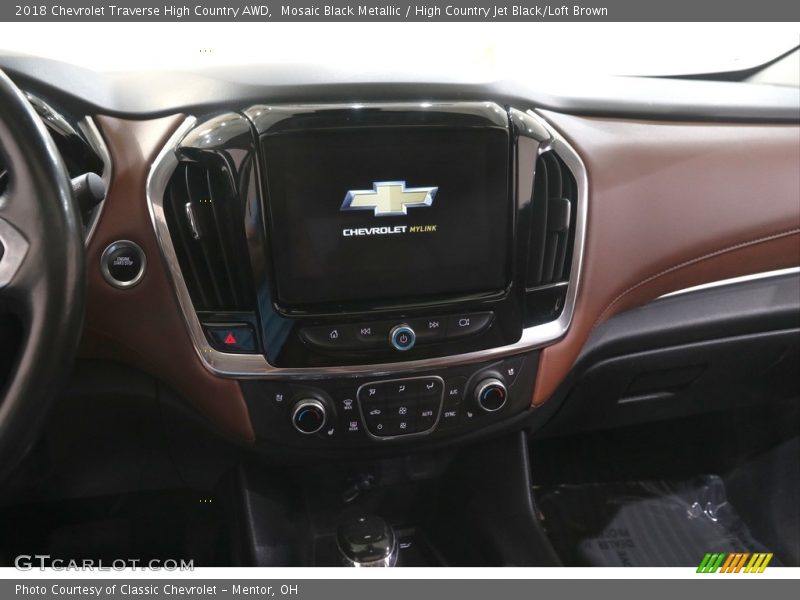 Mosaic Black Metallic / High Country Jet Black/Loft Brown 2018 Chevrolet Traverse High Country AWD