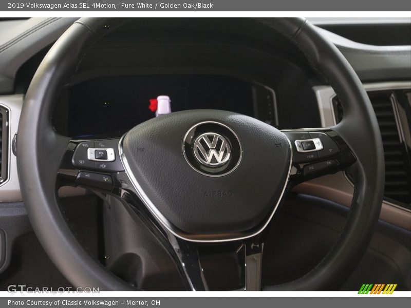  2019 Atlas SEL 4Motion Steering Wheel