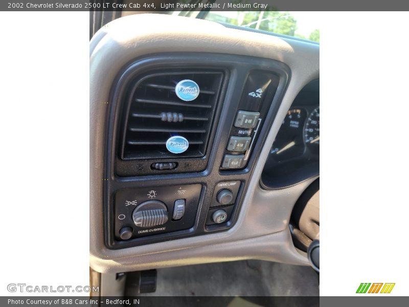 Light Pewter Metallic / Medium Gray 2002 Chevrolet Silverado 2500 LT Crew Cab 4x4