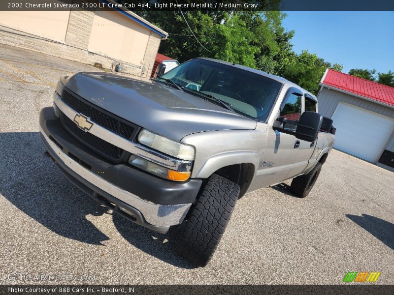 Light Pewter Metallic / Medium Gray 2002 Chevrolet Silverado 2500 LT Crew Cab 4x4