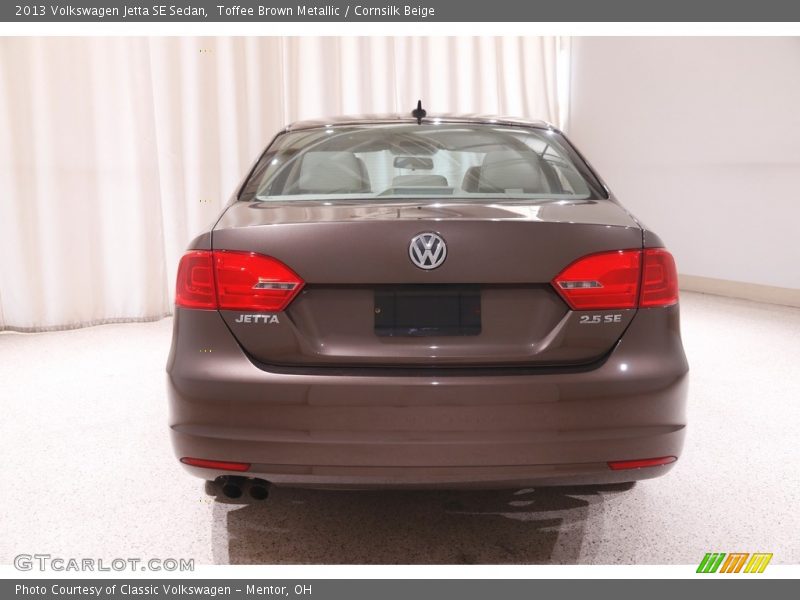 Toffee Brown Metallic / Cornsilk Beige 2013 Volkswagen Jetta SE Sedan