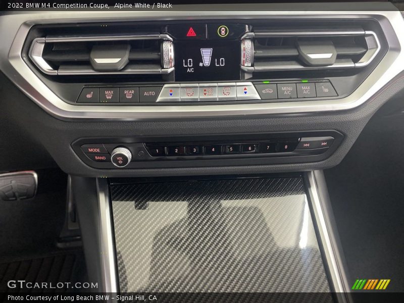 Alpine White / Black 2022 BMW M4 Competition Coupe