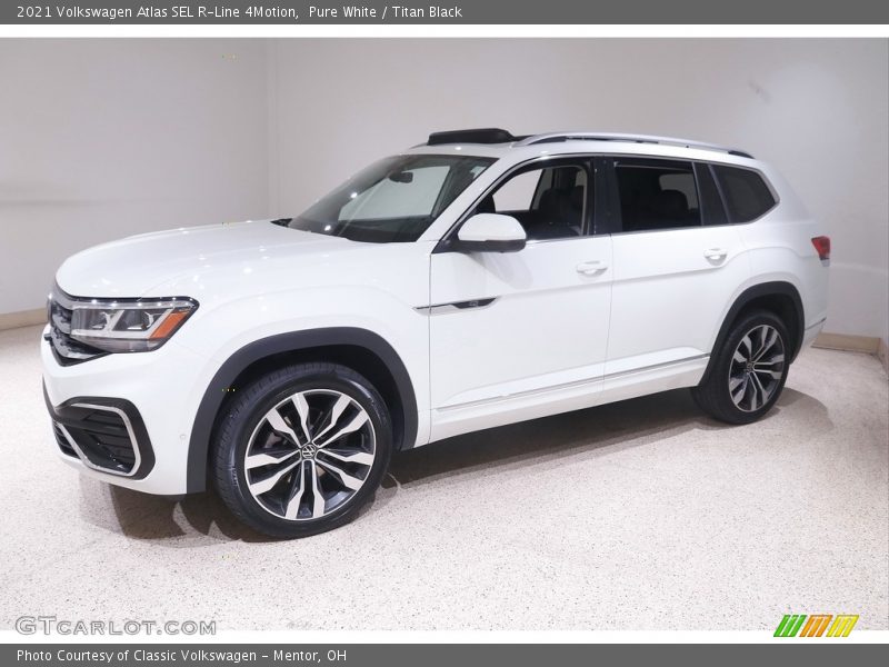 Pure White / Titan Black 2021 Volkswagen Atlas SEL R-Line 4Motion