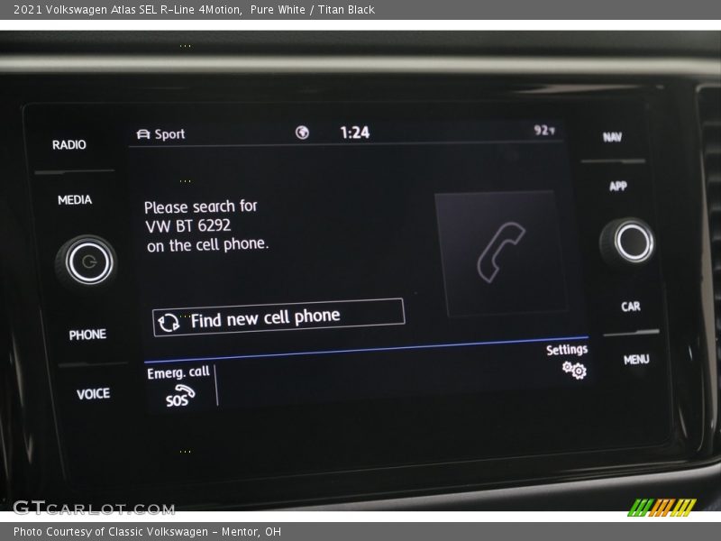 Pure White / Titan Black 2021 Volkswagen Atlas SEL R-Line 4Motion