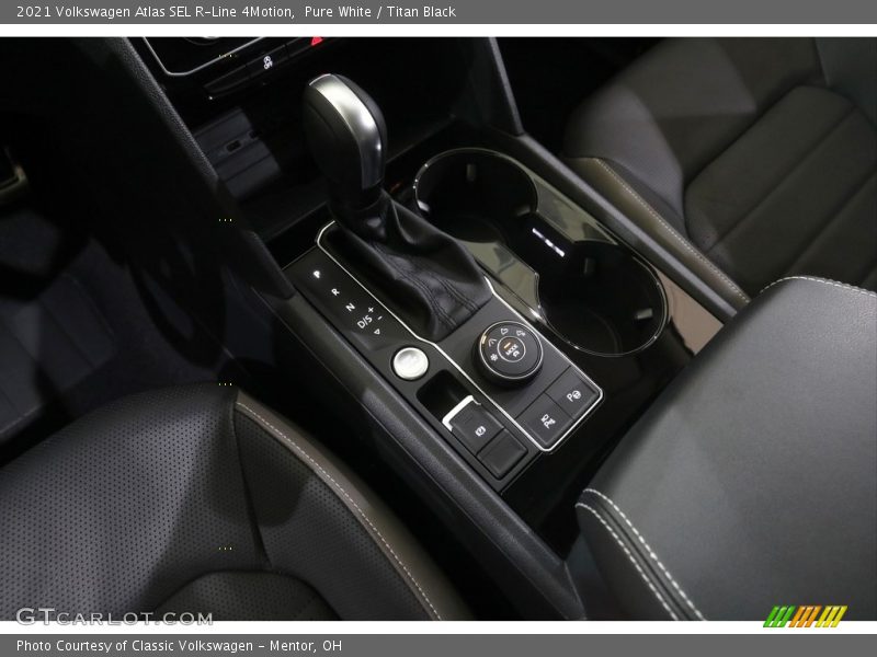 Pure White / Titan Black 2021 Volkswagen Atlas SEL R-Line 4Motion