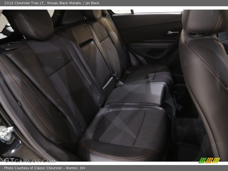 Mosaic Black Metallic / Jet Black 2019 Chevrolet Trax LT