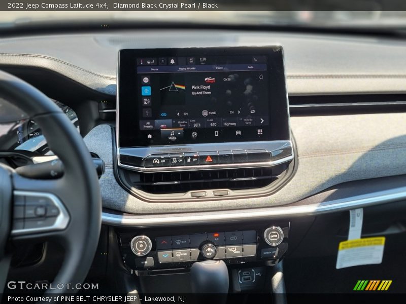 Diamond Black Crystal Pearl / Black 2022 Jeep Compass Latitude 4x4