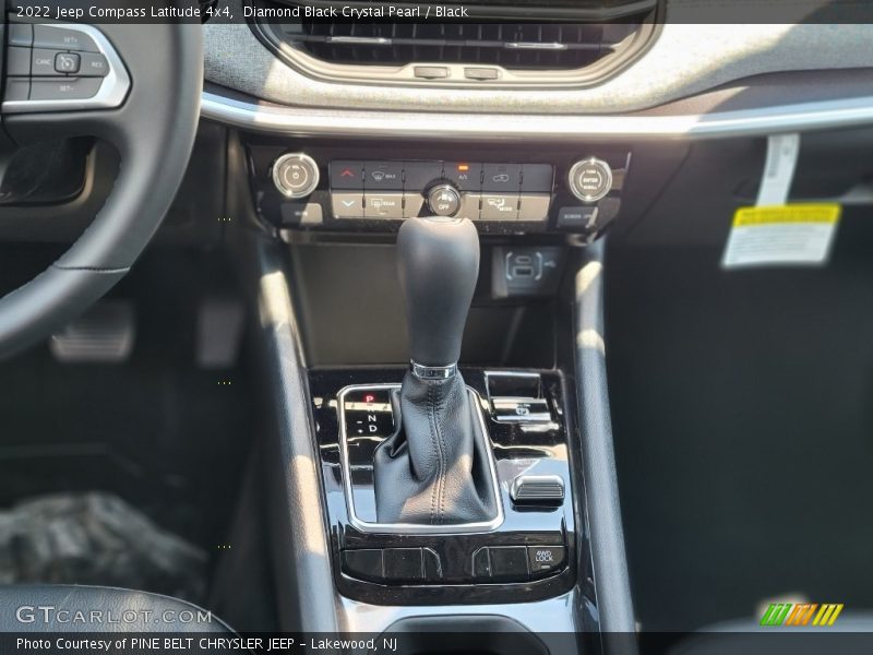 Diamond Black Crystal Pearl / Black 2022 Jeep Compass Latitude 4x4