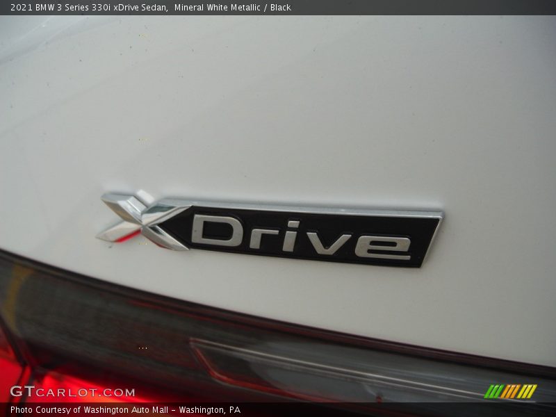  2021 3 Series 330i xDrive Sedan Logo