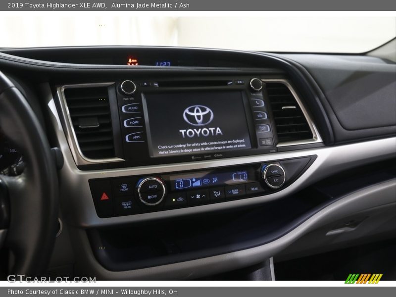 Alumina Jade Metallic / Ash 2019 Toyota Highlander XLE AWD