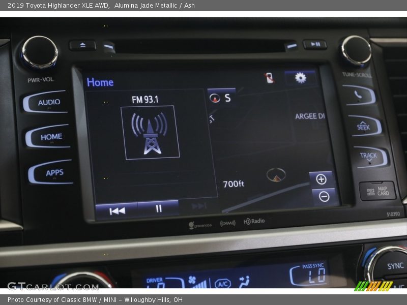 Alumina Jade Metallic / Ash 2019 Toyota Highlander XLE AWD