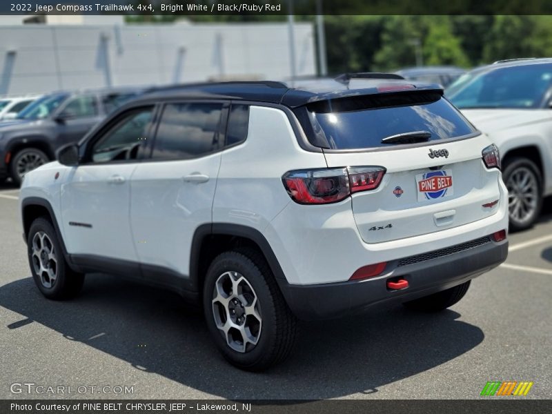Bright White / Black/Ruby Red 2022 Jeep Compass Trailhawk 4x4
