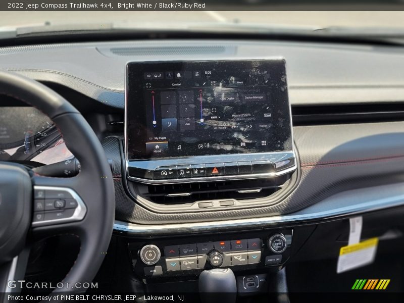 Bright White / Black/Ruby Red 2022 Jeep Compass Trailhawk 4x4