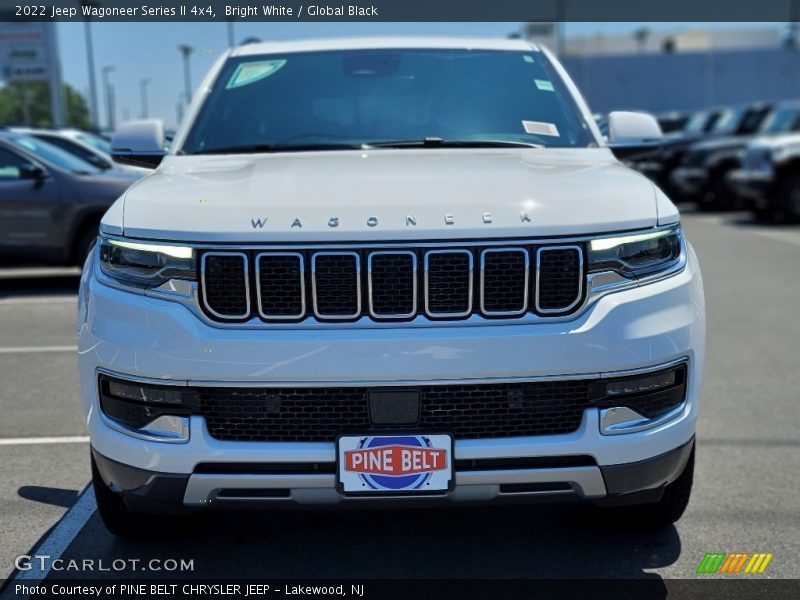 Bright White / Global Black 2022 Jeep Wagoneer Series II 4x4