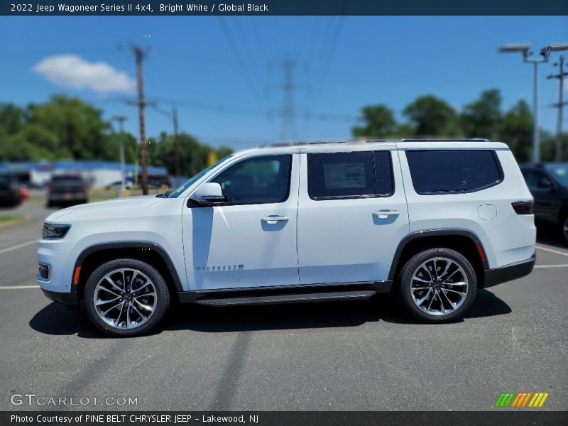 Bright White / Global Black 2022 Jeep Wagoneer Series II 4x4