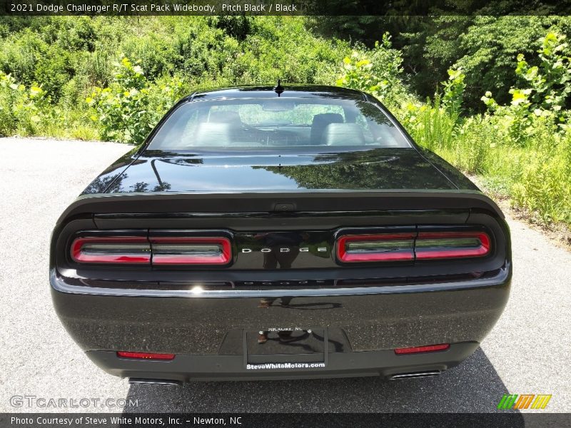 Pitch Black / Black 2021 Dodge Challenger R/T Scat Pack Widebody