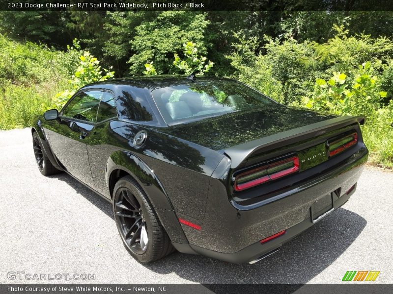 Pitch Black / Black 2021 Dodge Challenger R/T Scat Pack Widebody