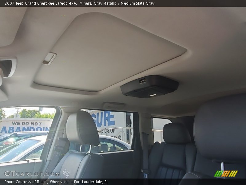 Mineral Gray Metallic / Medium Slate Gray 2007 Jeep Grand Cherokee Laredo 4x4