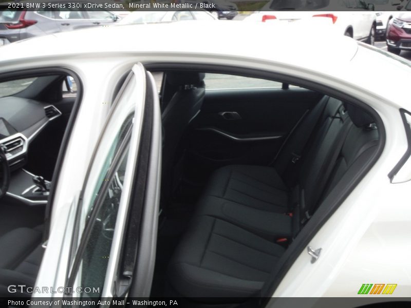 Mineral White Metallic / Black 2021 BMW 3 Series 330i xDrive Sedan