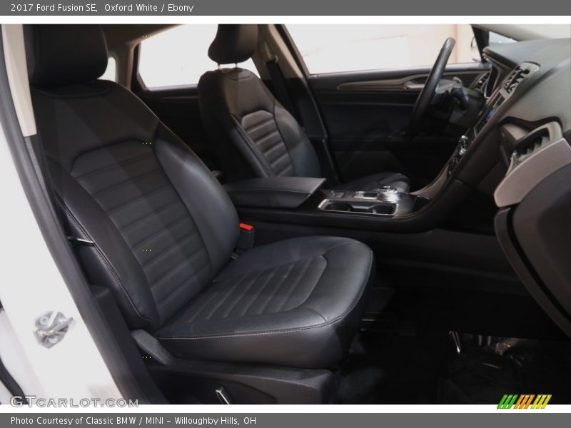 Oxford White / Ebony 2017 Ford Fusion SE