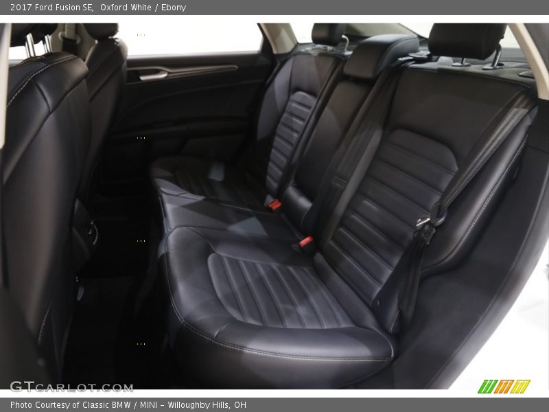 Oxford White / Ebony 2017 Ford Fusion SE