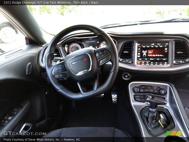 Pitch Black / Black 2021 Dodge Challenger R/T Scat Pack Widebody