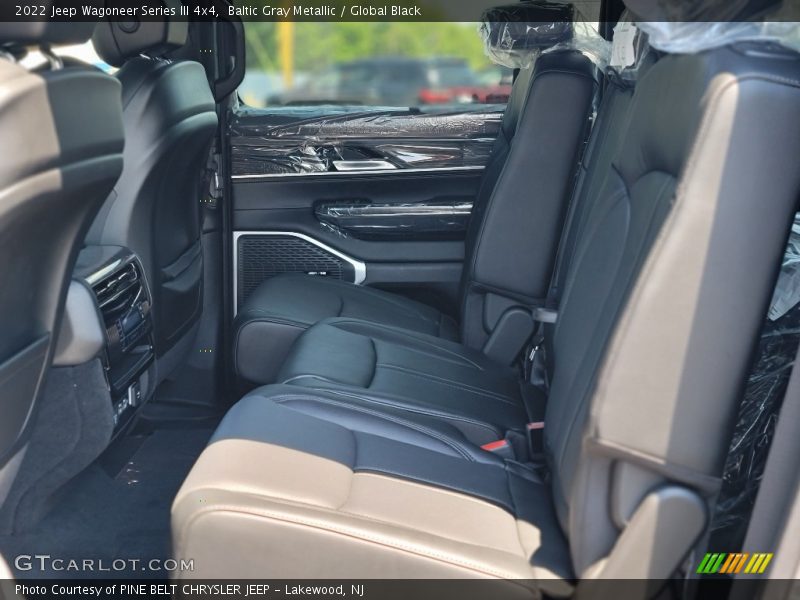 Baltic Gray Metallic / Global Black 2022 Jeep Wagoneer Series III 4x4