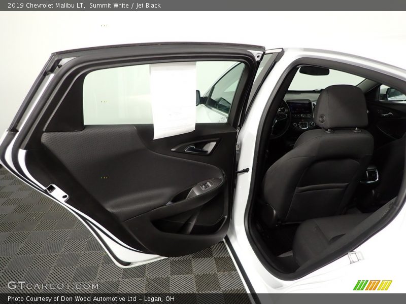 Summit White / Jet Black 2019 Chevrolet Malibu LT