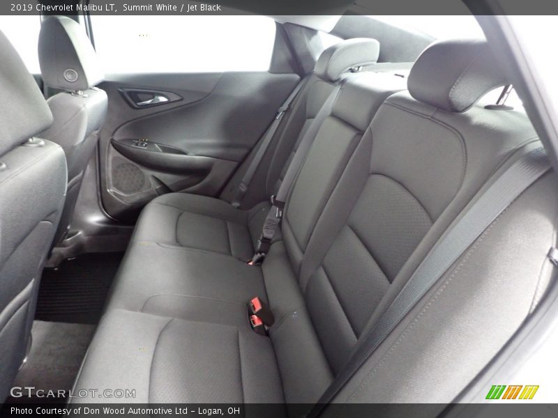 Summit White / Jet Black 2019 Chevrolet Malibu LT